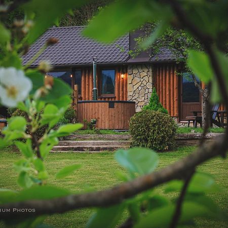 House Arupium - Hot Tub Villa Otočac Eksteriør bilde